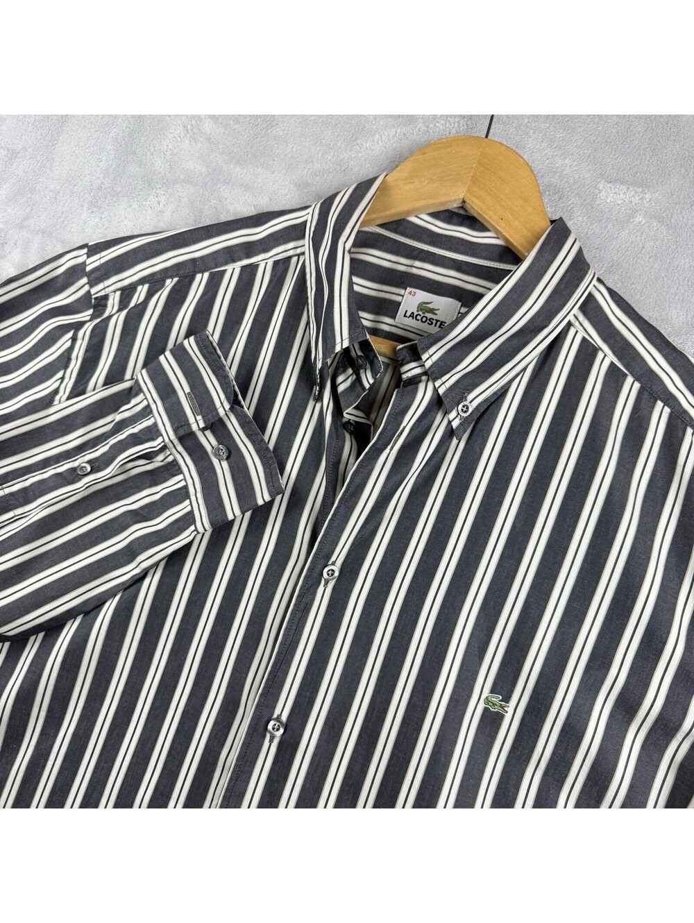 Lacoste Men Button Down Shirt Size 43 Black White Vertical Stripe Crocodile Prep